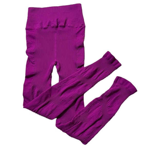 Free People High Rise 7/8 Ribbed Legging XS/S Purple NWOT - Picture 6 of 7